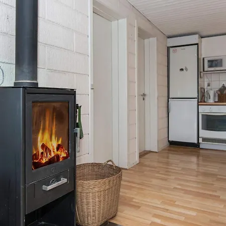 Four-bedroom Holiday In 6 Дом отдыха *