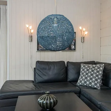 Four-bedroom Holiday In 6 Дом отдыха