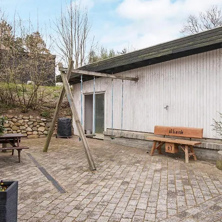 Four-bedroom Holiday In 6 Дом отдыха *